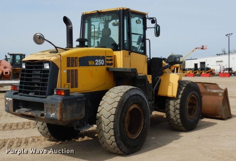 image for item IU9823 2010 Komatsu WA250-6  wheel loader