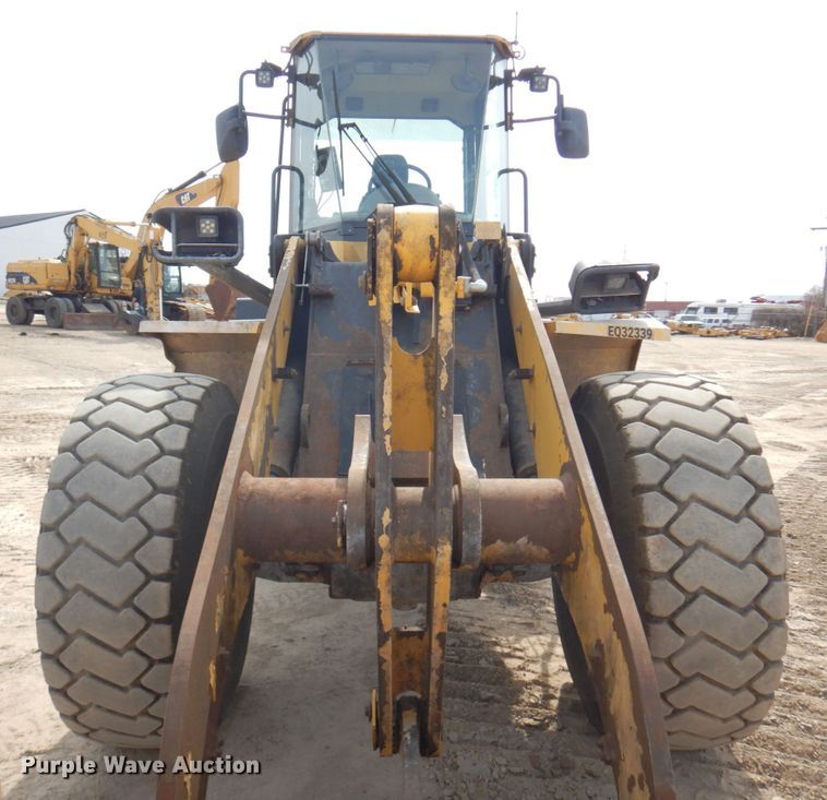 image for item IU9823 2010 Komatsu WA250-6  wheel loader