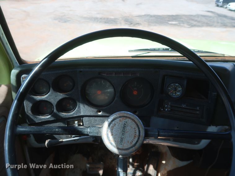image for item IY9162 1980 Chevrolet C70 Custom Deluxe  water truck