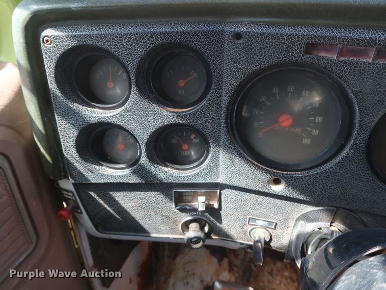 image for item IY9162 1980 Chevrolet C70 Custom Deluxe  water truck