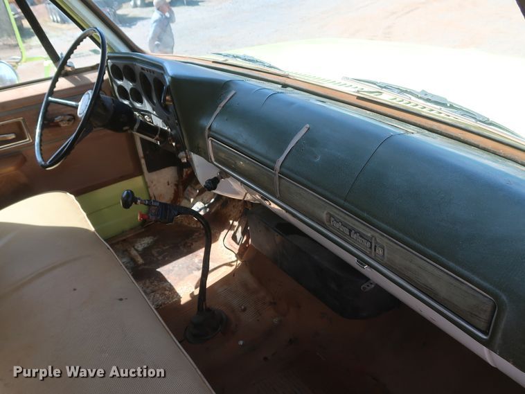 image for item IY9162 1980 Chevrolet C70 Custom Deluxe  water truck