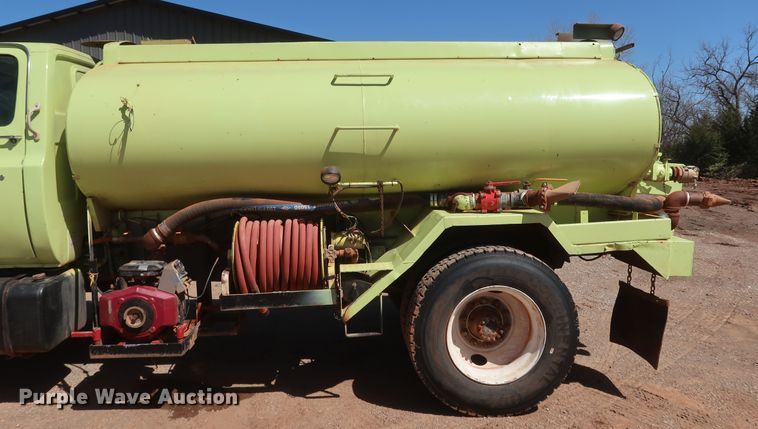 image for item IY9162 1980 Chevrolet C70 Custom Deluxe  water truck