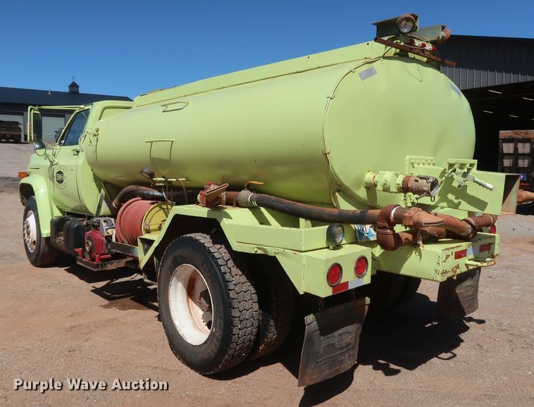 image for item IY9162 1980 Chevrolet C70 Custom Deluxe  water truck