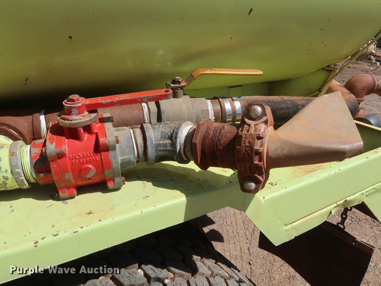 image for item IY9162 1980 Chevrolet C70 Custom Deluxe  water truck