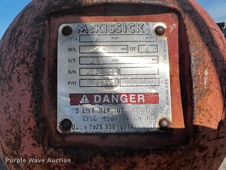 image for item JH9385 2005 Ford F750 Super Duty  crane truck