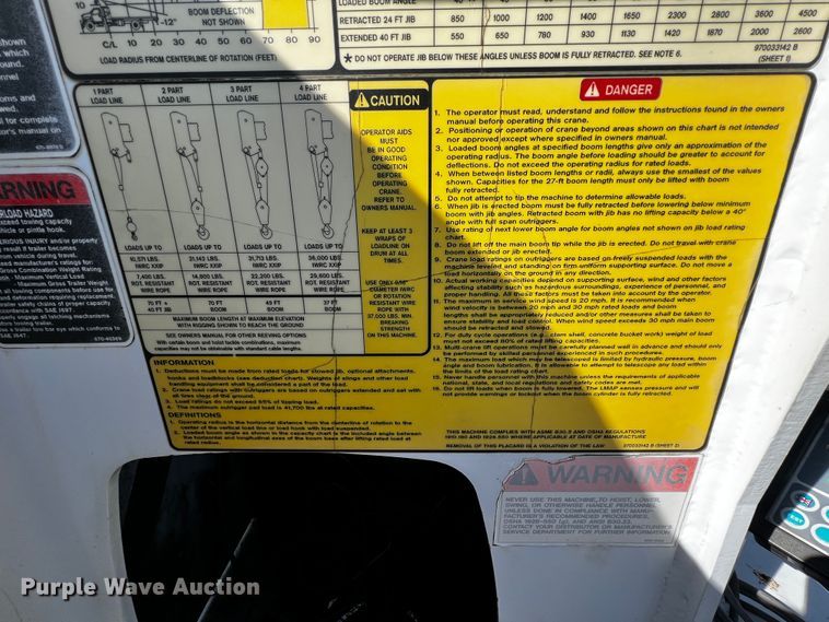 image for item JH9385 2005 Ford F750 Super Duty  crane truck