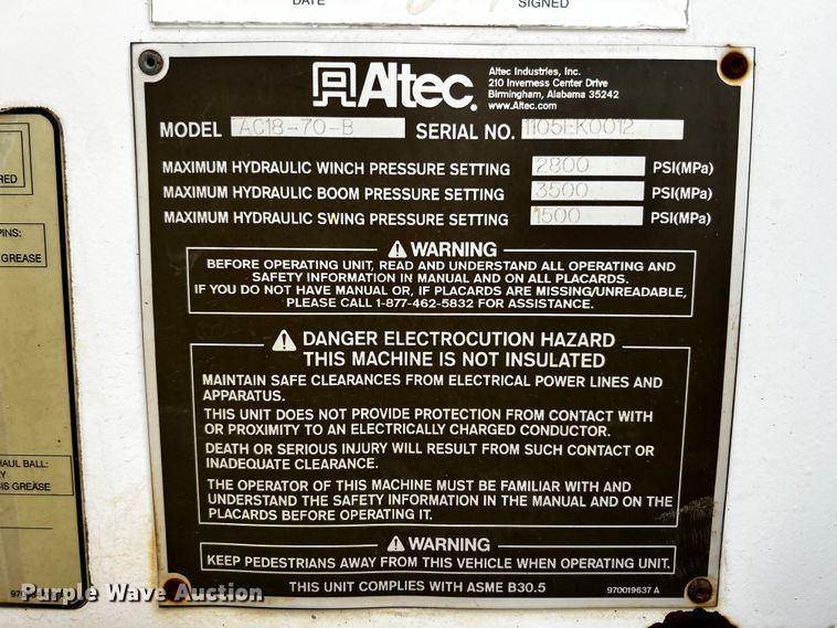 image for item JH9385 2005 Ford F750 Super Duty  crane truck