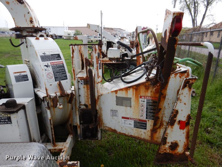 image for item JH9874 2008 Altec DC1217  wood chipper