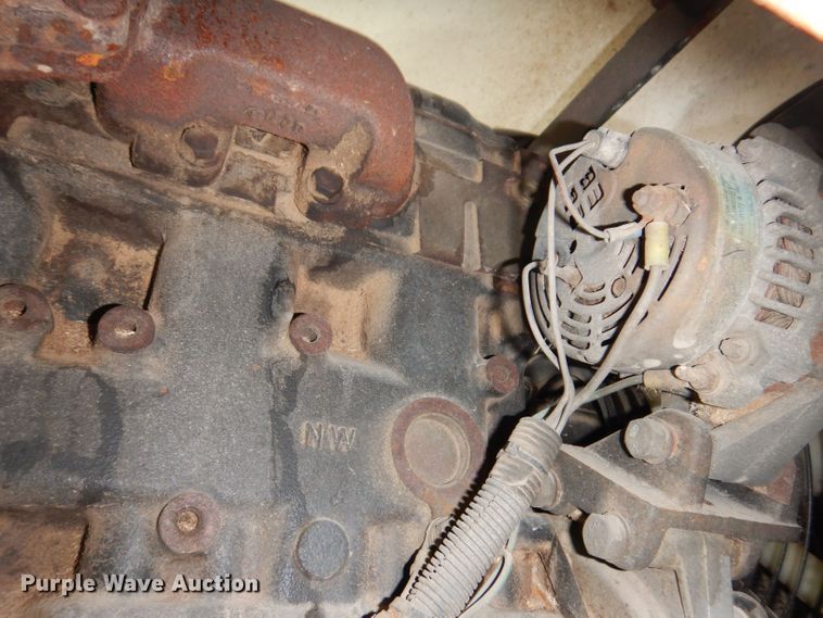 image for item JH9874 2008 Altec DC1217  wood chipper