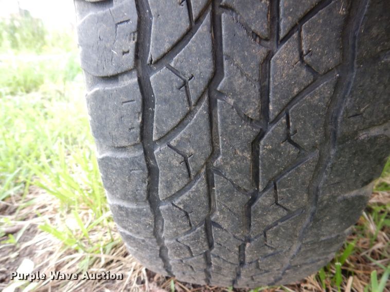 image for item JH9874 2008 Altec DC1217  wood chipper