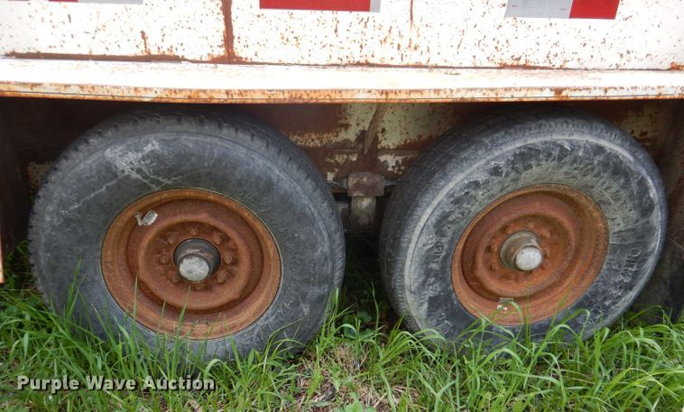 image for item JH9875 1999 Kiefer  reel trailer
