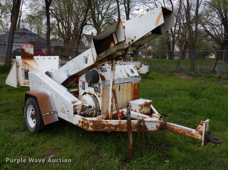 image for item JH9876 Wood Chuck  wood chipper