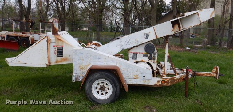 image for item JH9876 Wood Chuck  wood chipper