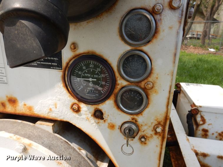 image for item JH9876 Wood Chuck  wood chipper