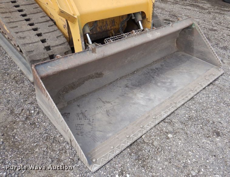 image for item JH9880 2014 Caterpillar 289D  tracked skid steer loader