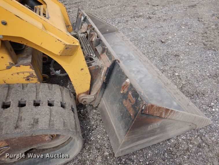 image for item JH9880 2014 Caterpillar 289D  tracked skid steer loader