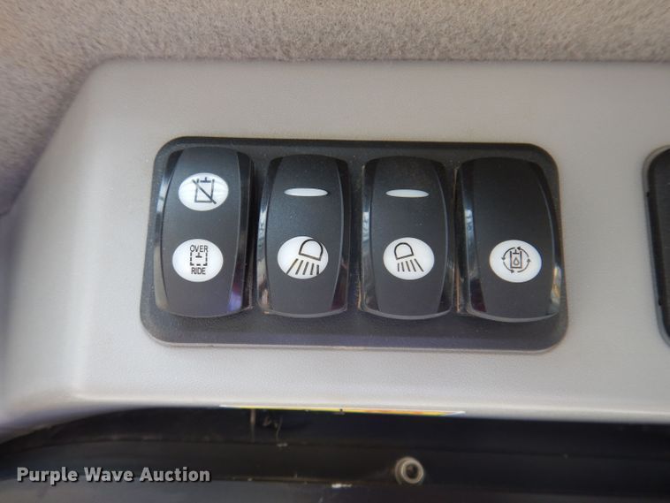 image for item JH9880 2014 Caterpillar 289D  tracked skid steer loader