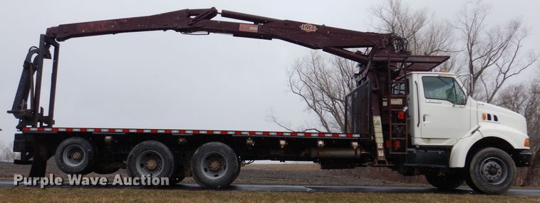 image for item JK9426 1998 Ford Louisville  crane truck