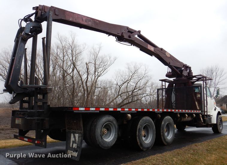 image for item JK9426 1998 Ford Louisville  crane truck