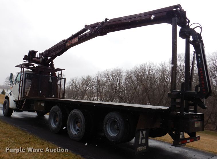 image for item JK9426 1998 Ford Louisville  crane truck