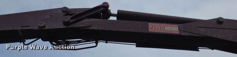 image for item JK9426 1998 Ford Louisville  crane truck