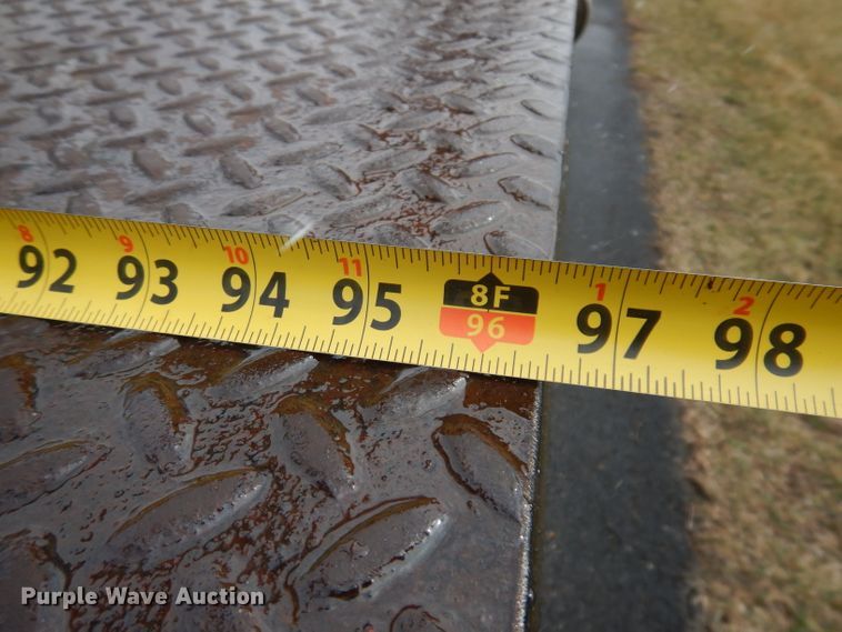 image for item JK9426 1998 Ford Louisville  crane truck