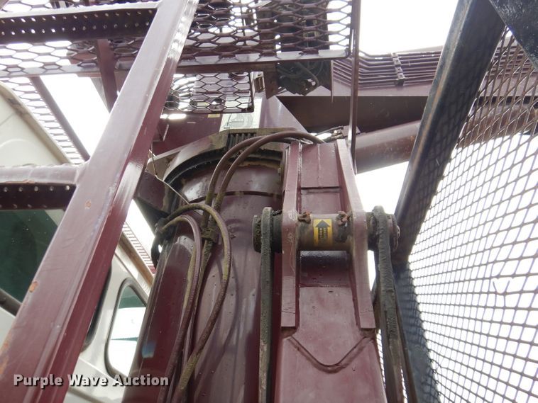 image for item JK9426 1998 Ford Louisville  crane truck