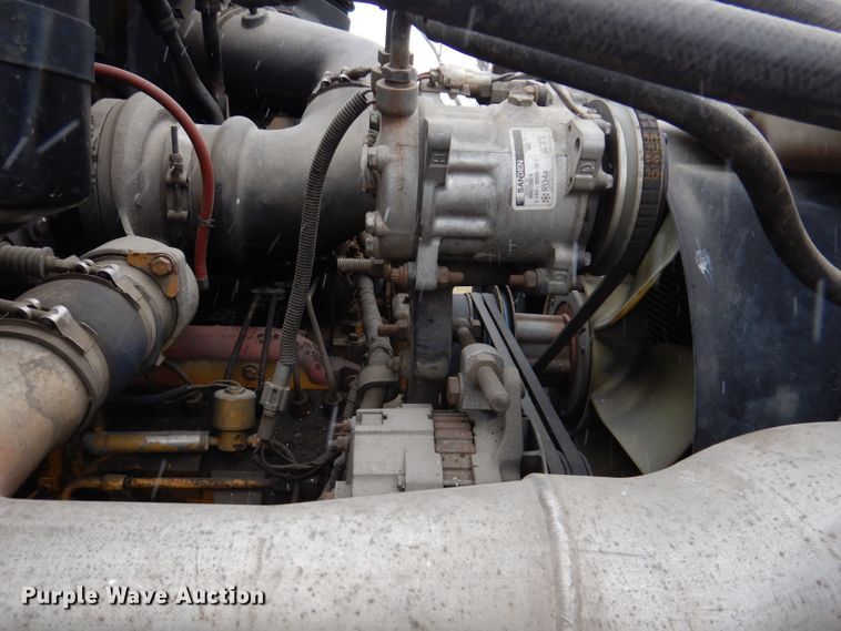 image for item JK9426 1998 Ford Louisville  crane truck