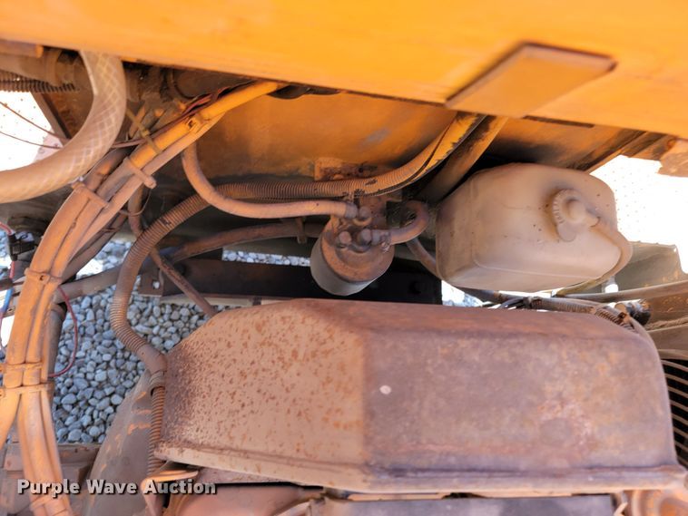 image for item JL9573 LeeBoy 400 Super  double drum vibratory roller