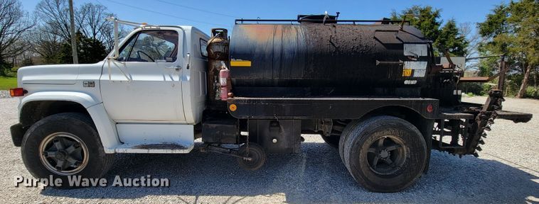 image for item JL9574 1987 Chevrolet C70  oil distributor truck