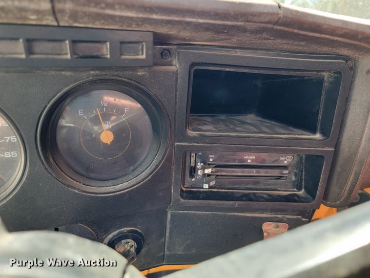 image for item JL9574 1987 Chevrolet C70  oil distributor truck