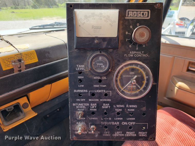 image for item JL9574 1987 Chevrolet C70  oil distributor truck