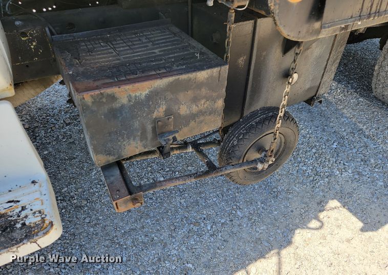 image for item JL9574 1987 Chevrolet C70  oil distributor truck