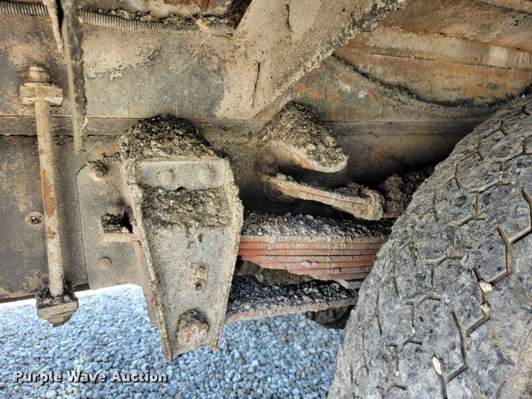 image for item JL9574 1987 Chevrolet C70  oil distributor truck