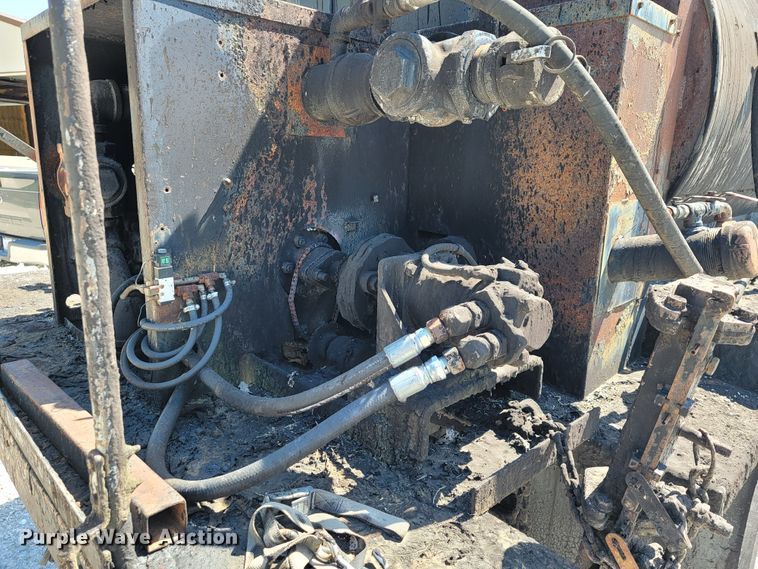 image for item JL9574 1987 Chevrolet C70  oil distributor truck