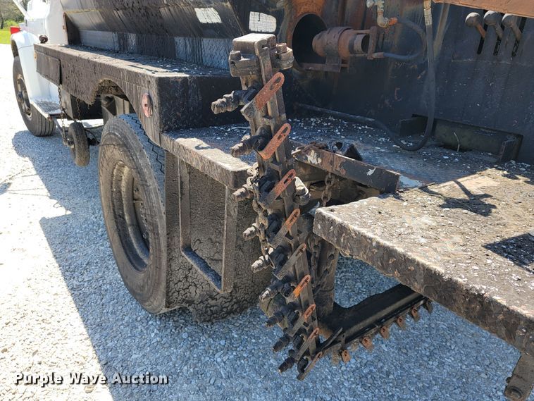 image for item JL9574 1987 Chevrolet C70  oil distributor truck