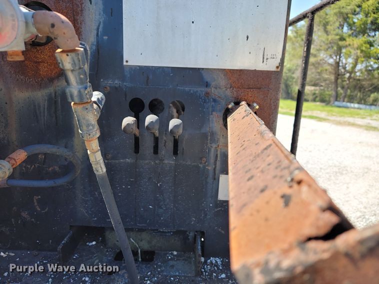 image for item JL9574 1987 Chevrolet C70  oil distributor truck