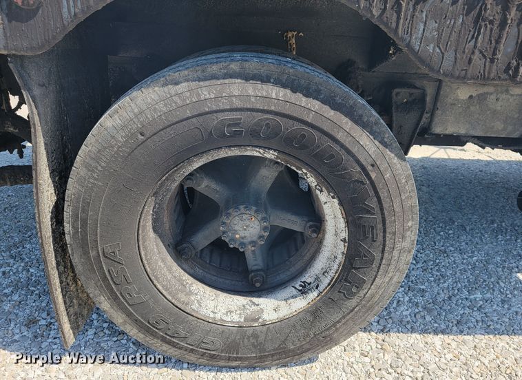 image for item JL9574 1987 Chevrolet C70  oil distributor truck