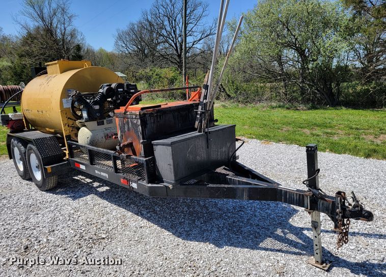 image for item JL9576 Seal-rite  seal coat trailer