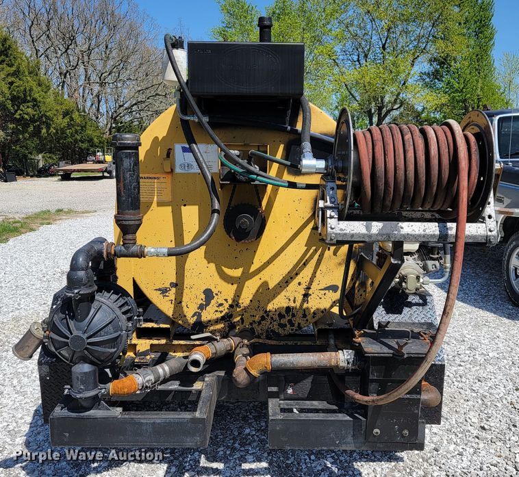 image for item JL9576 Seal-rite  seal coat trailer