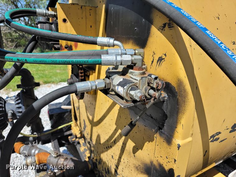 image for item JL9576 Seal-rite  seal coat trailer