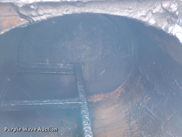 image for item JL9576 Seal-rite  seal coat trailer