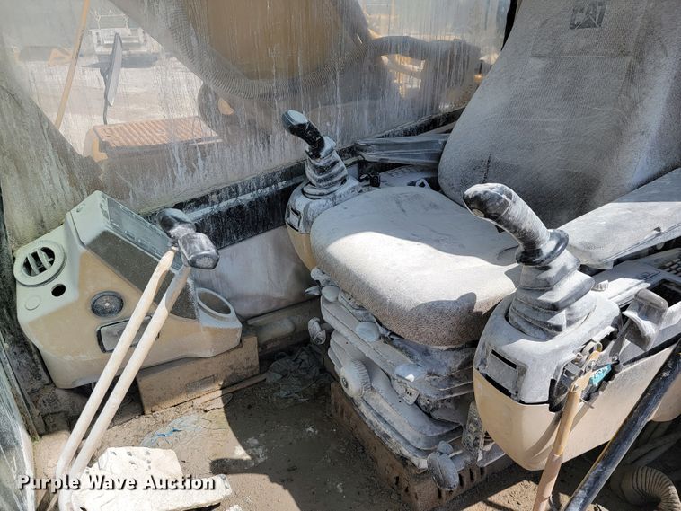 image for item JL9577 1997 Caterpillar 325BL  excavator