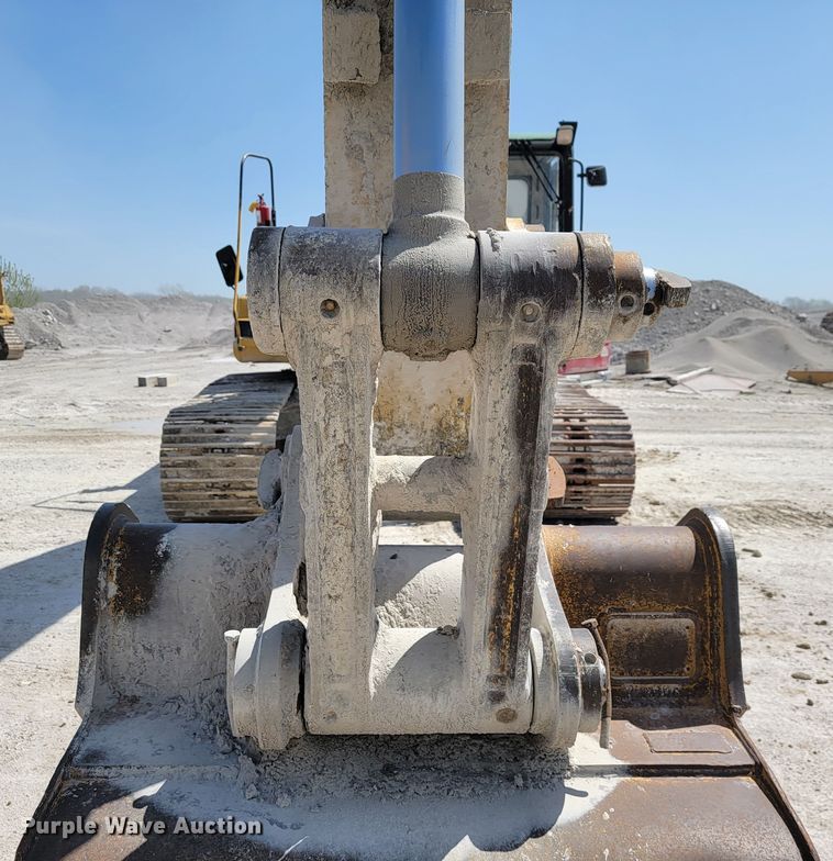 image for item JL9577 1997 Caterpillar 325BL  excavator