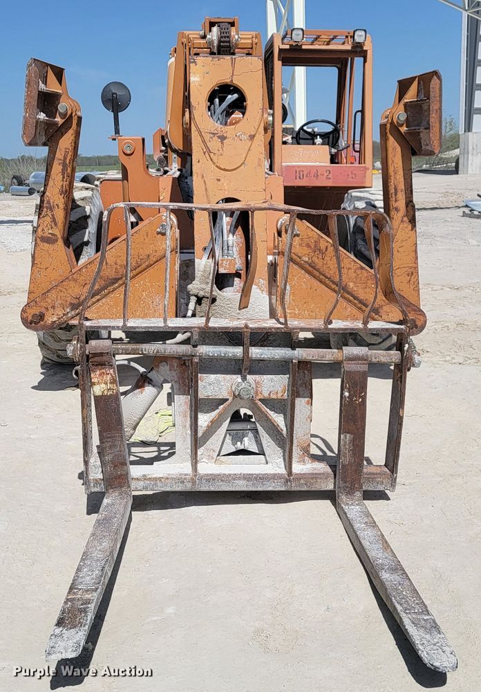 image for item JL9578 2004 Lull 1044C-54  telehandler