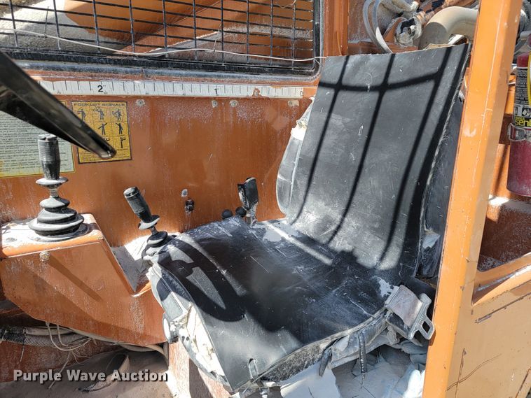 image for item JL9578 2004 Lull 1044C-54  telehandler