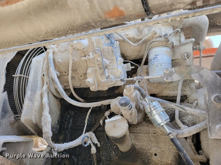 image for item JL9578 2004 Lull 1044C-54  telehandler