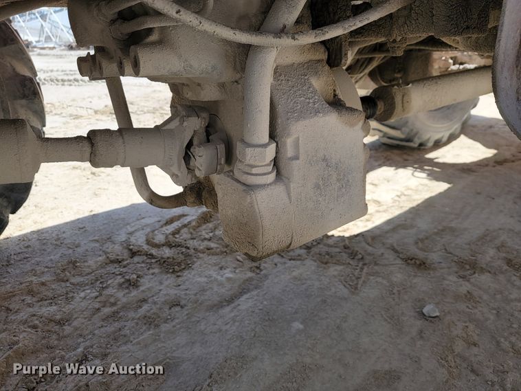 image for item JL9578 2004 Lull 1044C-54  telehandler