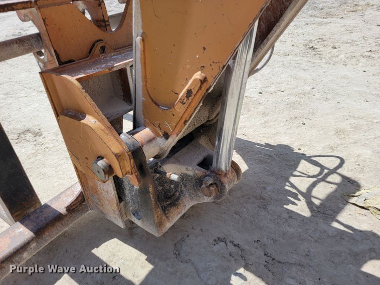 image for item JL9578 2004 Lull 1044C-54  telehandler