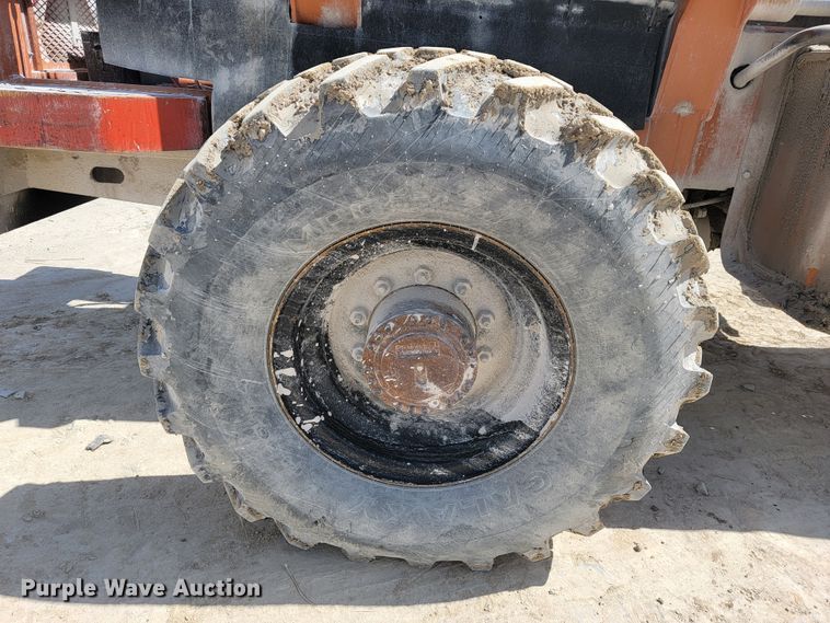 image for item JL9578 2004 Lull 1044C-54  telehandler